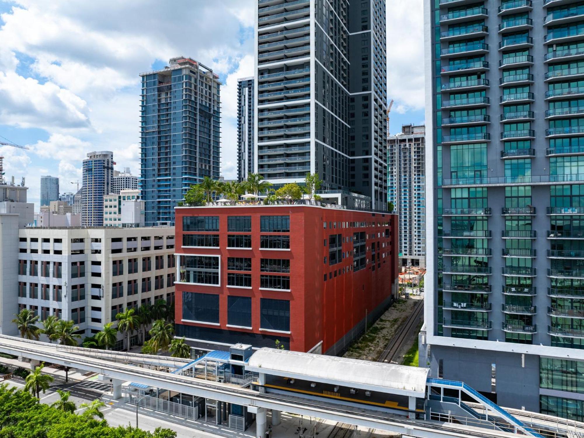 Ph 5107 Fl 1 Bedroom Lux Ocean View In Downtown *