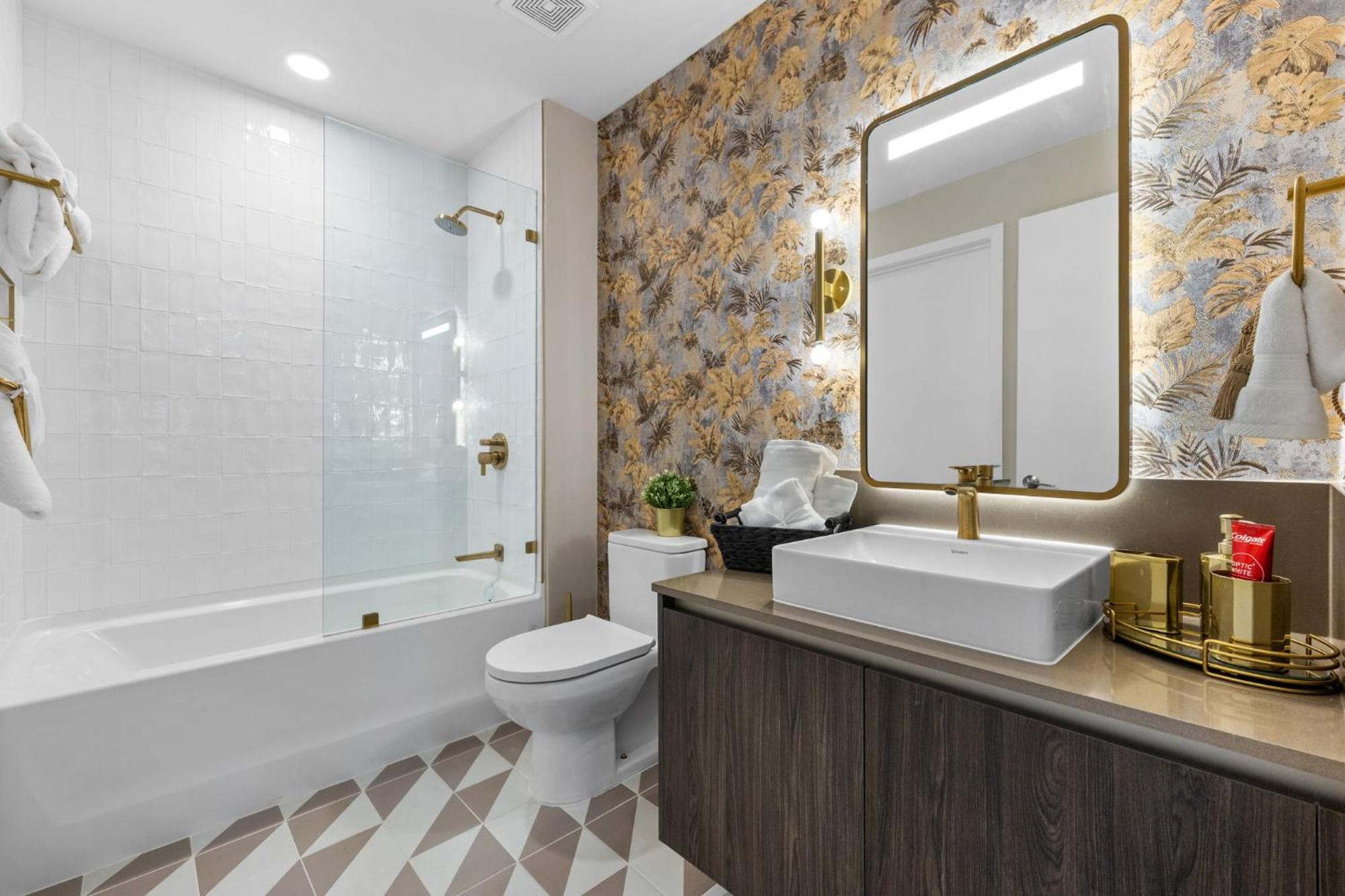 Ph 5107 Fl 1 Bedroom Lux Ocean View In Downtown
