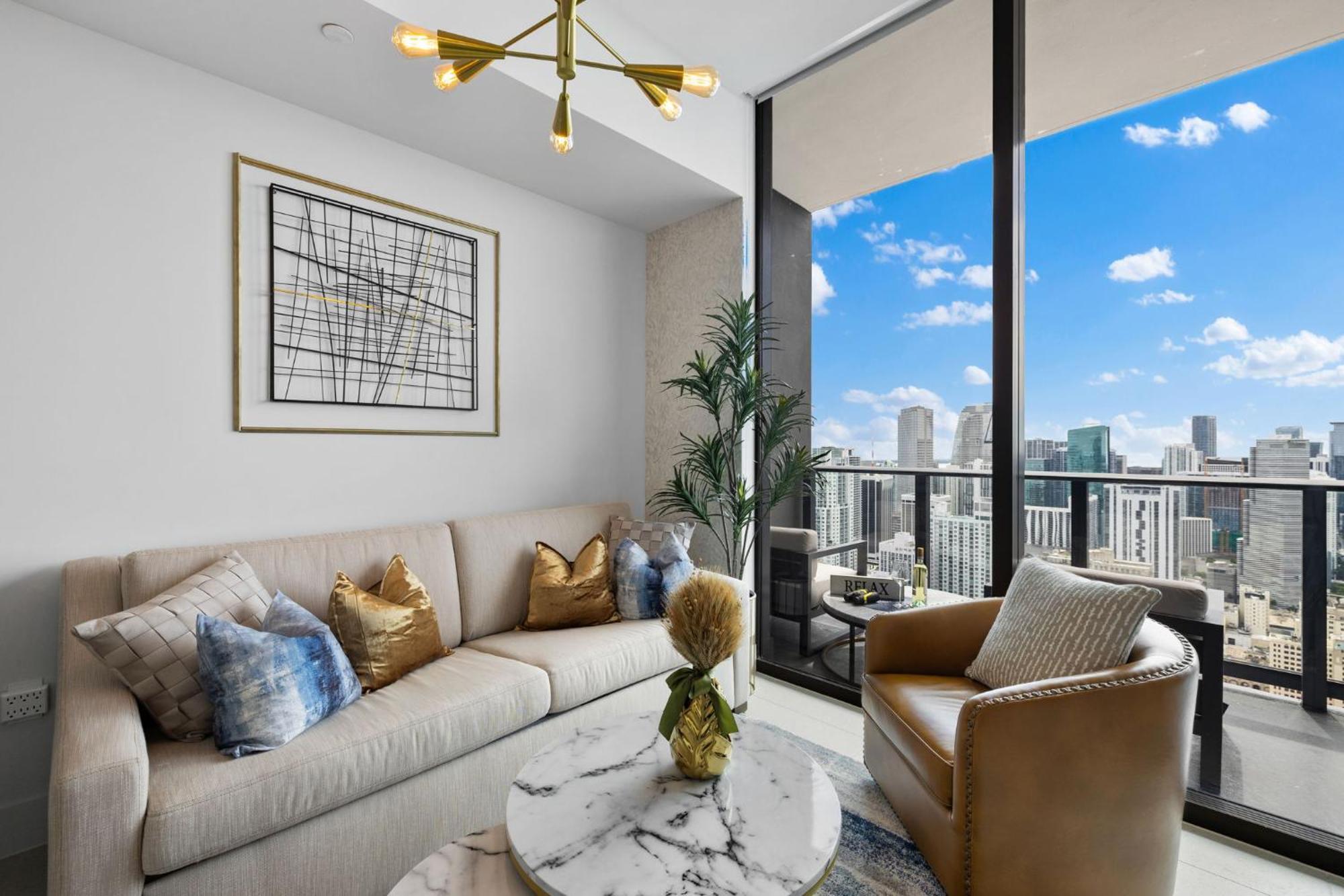 Ph 5107 Fl 1 Bedroom Lux Ocean View In Downtown Miami
