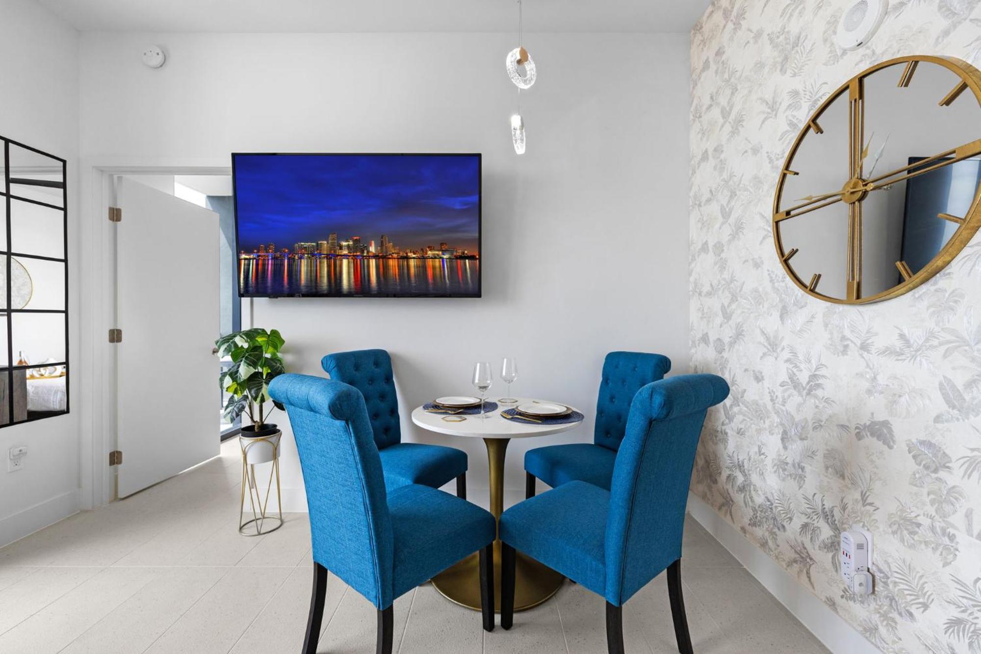 Ph 5107 Fl 1 Bedroom Lux Ocean View In Downtown Miami