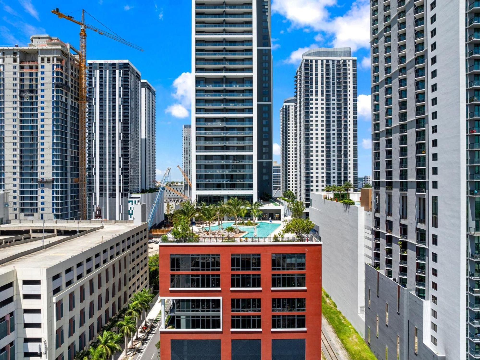 Ph 5107 Fl 1 Bedroom Lux Ocean View In Downtown