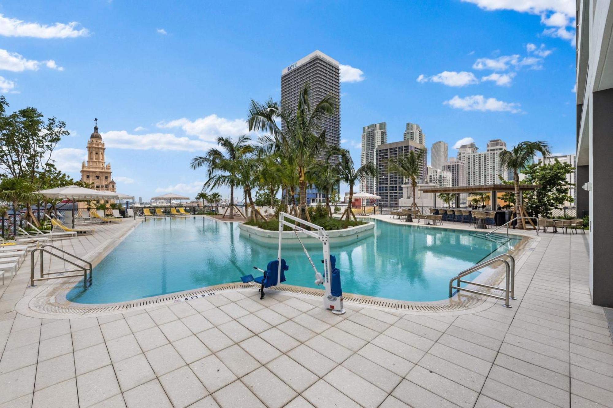 Ph 5107 Fl 1 Bedroom Lux Ocean View In Downtown
