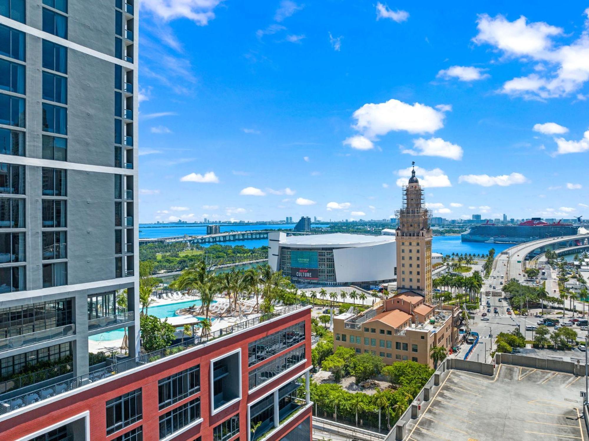 Ph 5107 Fl 1 Bedroom Lux Ocean View In Downtown Apartamento